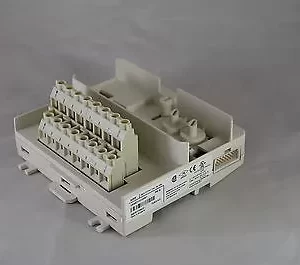 3BSE013235R1